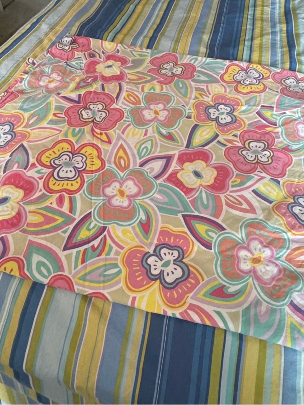 ralph lauren twin flat sheet  floral- Pink, Yellow, Green, Blue